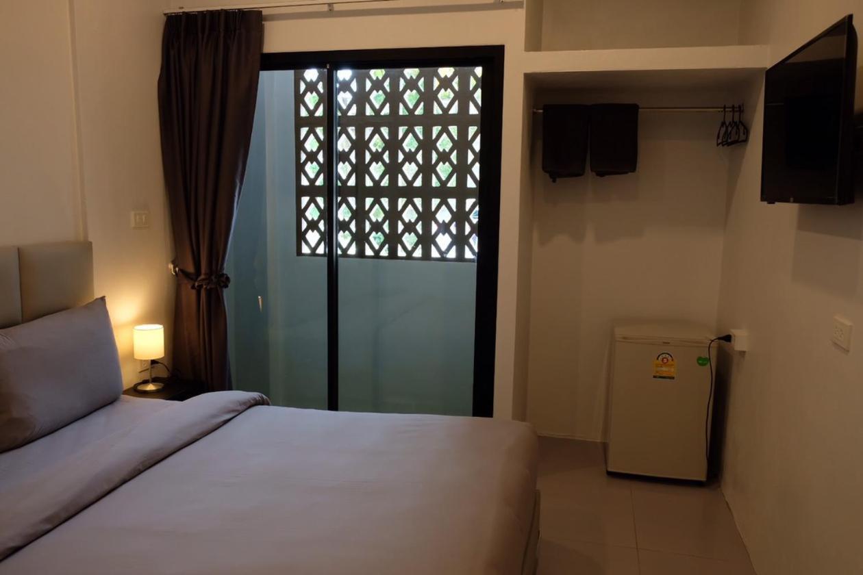 Hostel Minimal House Patong (Adults Only) Zewnętrze zdjęcie