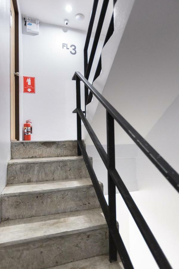 Hostel Minimal House Patong (Adults Only) Zewnętrze zdjęcie
