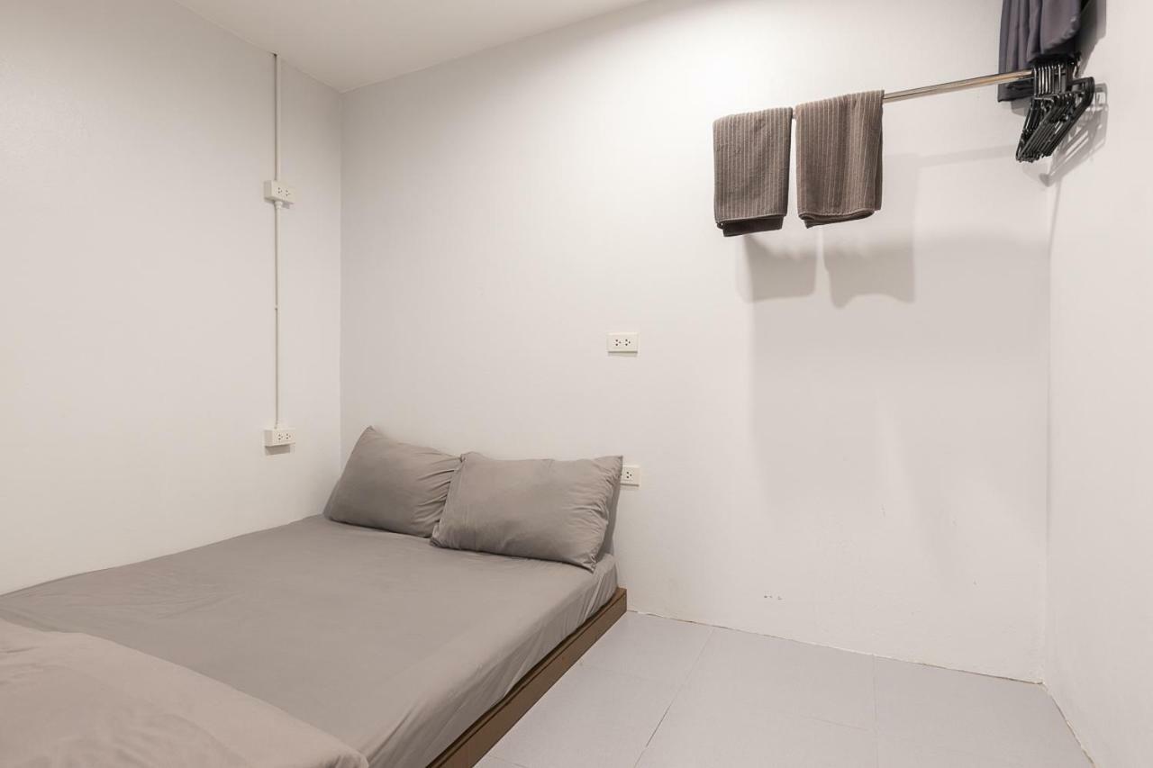 Hostel Minimal House Patong (Adults Only) Zewnętrze zdjęcie