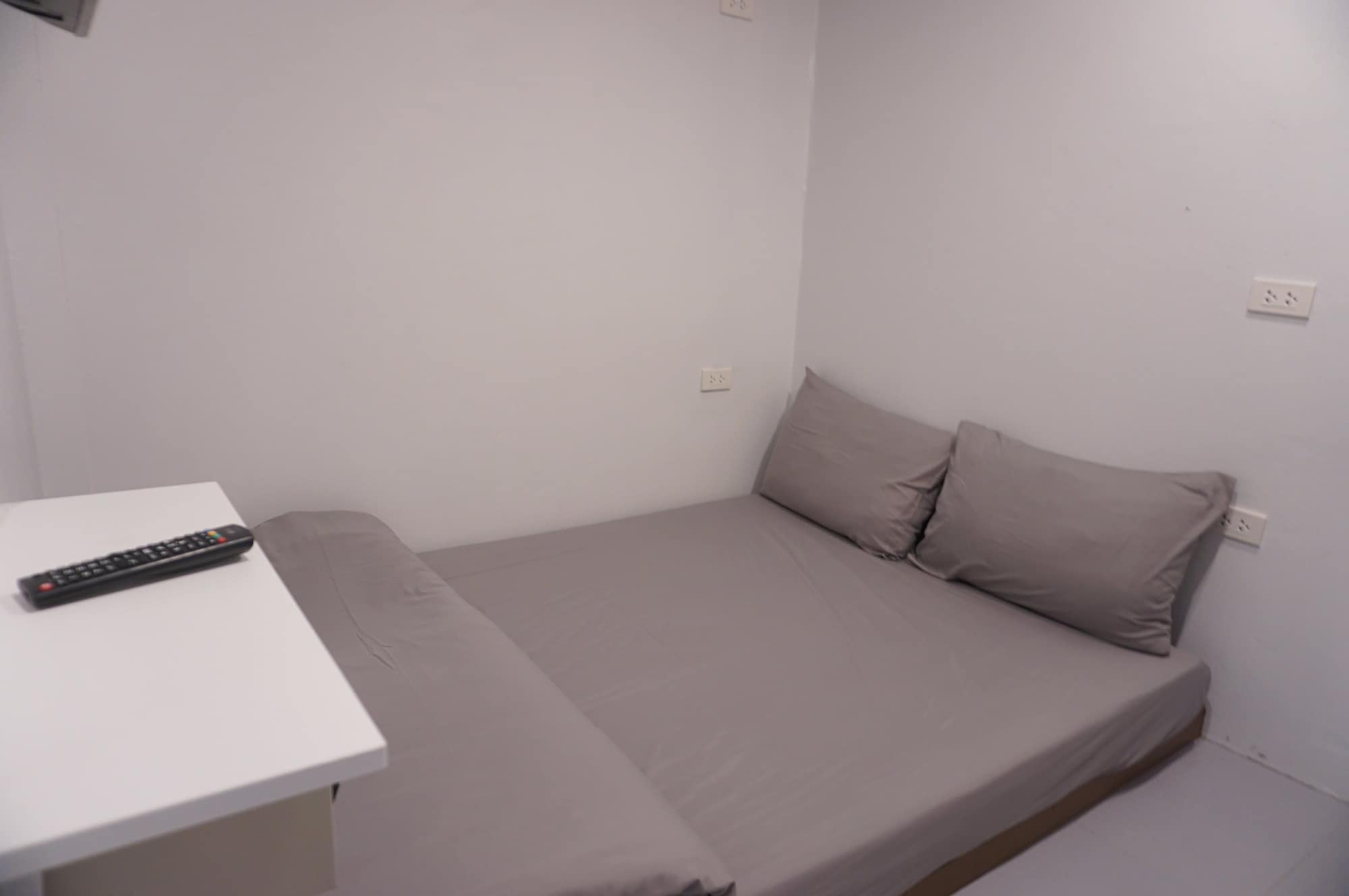 Hostel Minimal House Patong (Adults Only) Zewnętrze zdjęcie